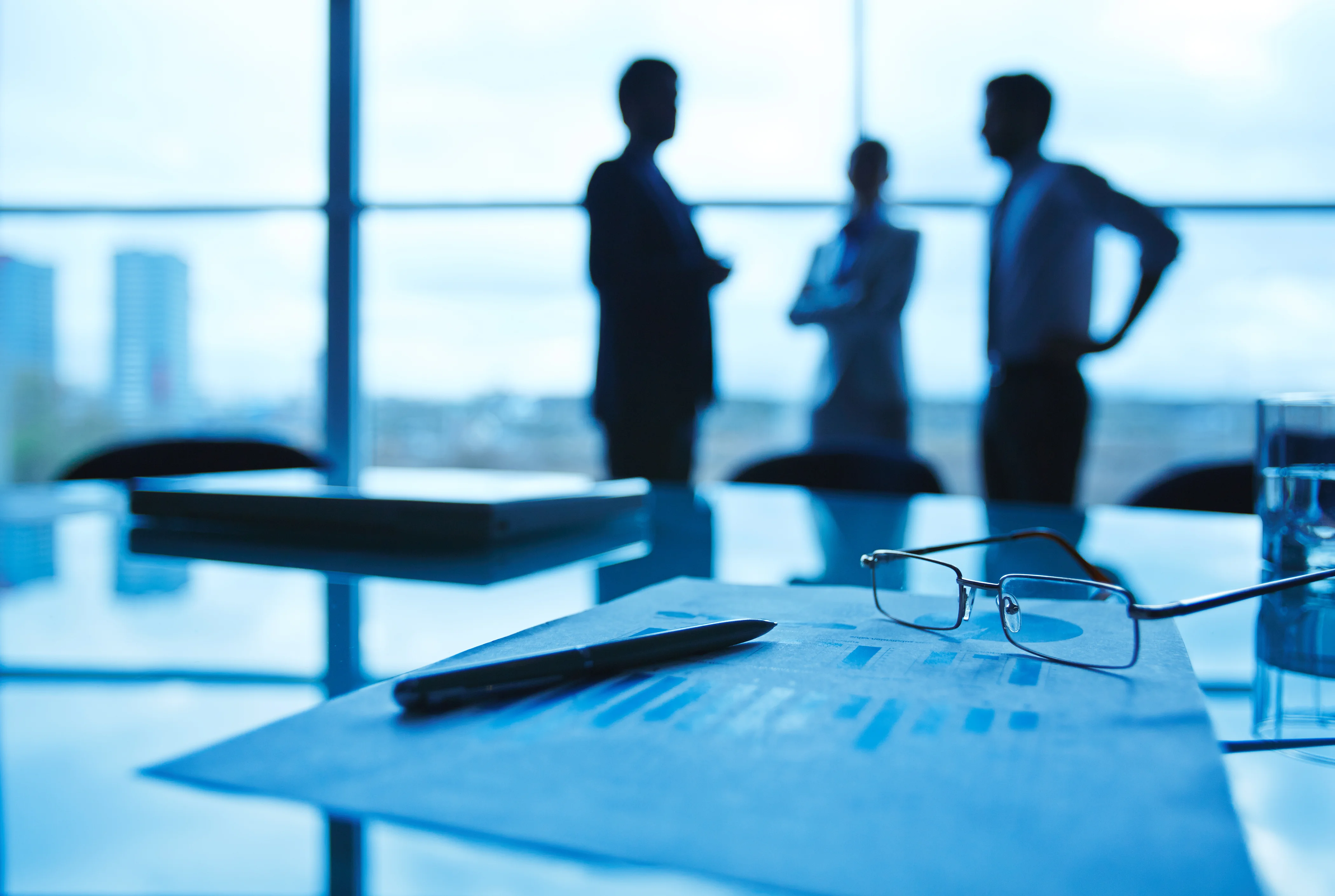 Analyse de la stratégie fiscale d'une entreprise par un avocat fiscaliste à Toulon